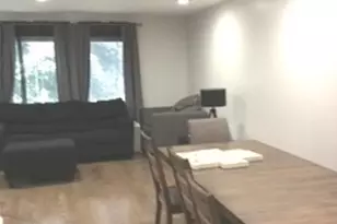 11633 S Avenue H, Chicago, IL 60617 - Photo 4