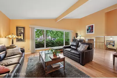 1239 Cambridge Court, Highland Park, IL 60035 - Photo 4