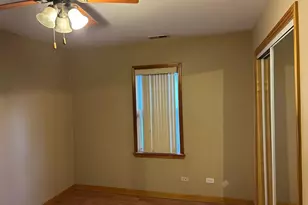 14900 Perry Ave, South Holland, IL 60473 - Photo 10