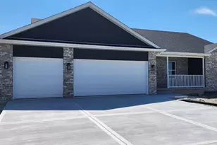 533 Carriage Ct, Dwight, IL 60420 - Photo 1