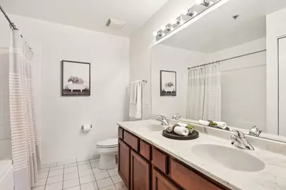 6000 N Cicero Avenue #410, Chicago, IL 60646 - Photo 18