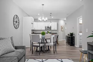 528 S Preston St, Cortland, IL 60112 - Photo 10