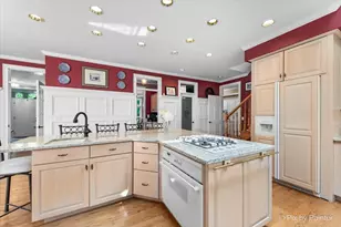 6418 Carrie Ct, Crystal Lake, IL 60014 - Photo 18