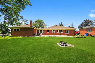 2N101 Glen Ellyn Road, Glendale Heights, IL 60139 - Photo 18