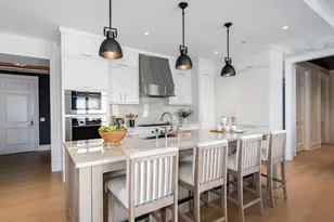 451 E Grand Ave, Chicago, IL 60611 - Photo 4