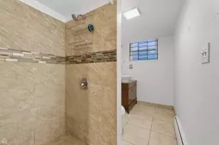 2337 N Sawyer Ave, Chicago, IL 60647 - Photo 38