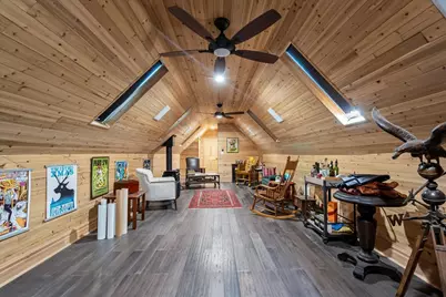 1842 W Greenleaf Avenue, Chicago, IL 60626 - Photo 18