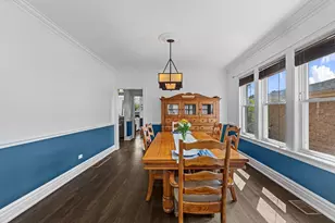 2925 N 74th Ct, Elmwood Park, IL 60707 - Photo 6