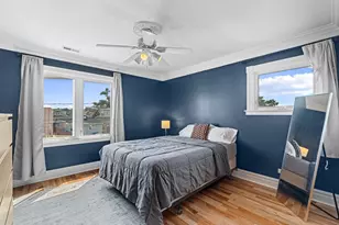 2925 N 74th Ct, Elmwood Park, IL 60707 - Photo 16