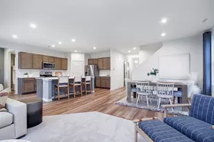 109 N Van Nortwick Ave, Batavia, IL 60510 - Photo 8