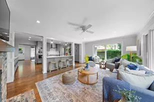 240 Riverside Dr, Northfield, IL 60093 - Photo 14