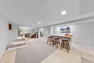 240 Riverside Dr, Northfield, IL 60093 - Photo 32