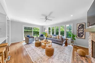 240 Riverside Dr, Northfield, IL 60093 - Photo 18