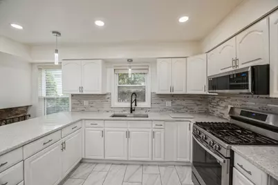 6614 Kane Avenue, Hodgkins, IL 60525 - Photo 8