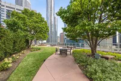 240 E Illinois Street #1605, Chicago, IL 60611 - Photo 30
