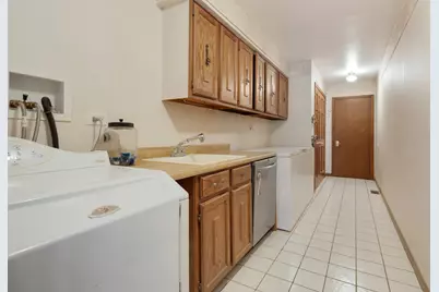 41W072 Bowes Road, Elgin, IL 60124 - Photo 16