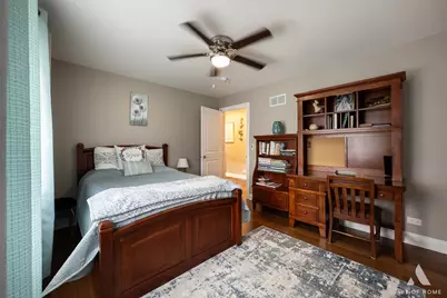 124 Sunrise Avenue, Willowbrook, IL 60527 - Photo 32