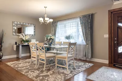 124 Sunrise Avenue, Willowbrook, IL 60527 - Photo 10