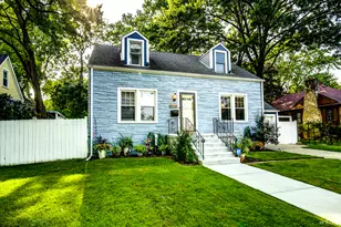 9330 S 50th Ave, Oak Lawn, IL 60453 - Photo 2