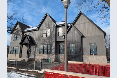 722 S Berkley Avenue, Elmhurst, IL 60126 - Photo 1