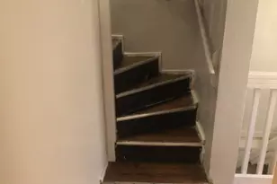 8518 S Givins Ct, Chicago, IL 60620 - Photo 8