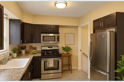 1108 31st Avenue, Bellwood, IL 60104 - Photo 4