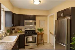 1108 31st Ave, Bellwood, IL 60104 - Photo 4