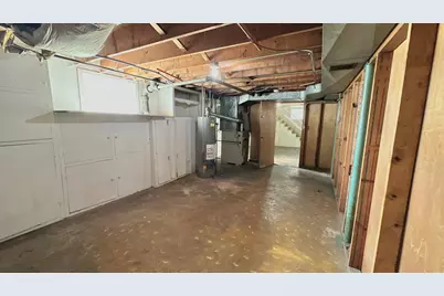 15741 Finch Avenue, Harvey, IL 60426 - Photo 10