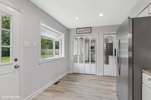 23314 W Leach Dr, Plainfield, IL 60586 - Photo 8