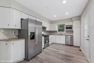 23314 W Leach Dr, Plainfield, IL 60586 - Photo 6