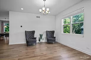 495 Timber Oak Ln, Yorkville, IL 60560 - Photo 10