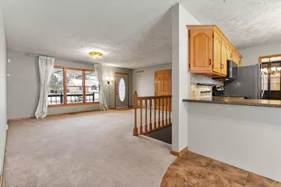 605 Morningside Drive, Chenoa, IL 61726 - Photo 6