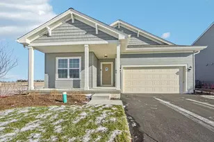 300 N Aspen Dr, Cortland, IL 60112 - Photo 1