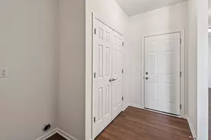 300 N Aspen Dr, Cortland, IL 60112 - Photo 24