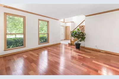 484 Blodgett Court, Naperville, IL 60565 - Photo 4