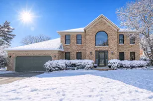 484 Blodgett Ct, Naperville, IL 60565 - Photo 1