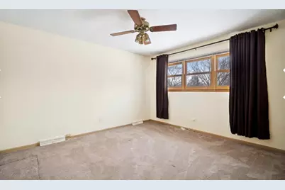 590 E Capri Drive, Palatine, IL 60074 - Photo 22