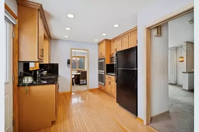 590 E Capri Drive, Palatine, IL 60074 - Photo 16