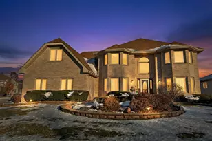 16221 Kingsport Rd, Orland Park, IL 60467 - Photo 2