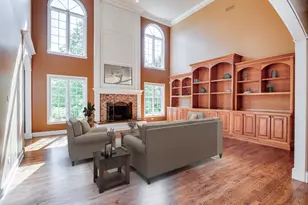 1736 Robert Ln, Naperville, IL 60564 - Photo 8