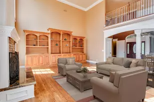 1736 Robert Ln, Naperville, IL 60564 - Photo 10