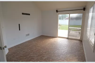 9246 S 49th Avenue, Oak Lawn, IL 60453 - Photo 8