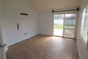 9246 S 49th Ave, Oak Lawn, IL 60453 - Photo 8