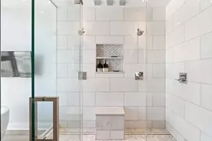 550 N St Clair St, Chicago, IL 60611 - Photo 32