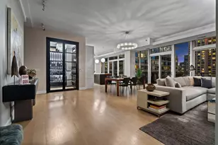 550 N St Clair St, Chicago, IL 60611 - Photo 46