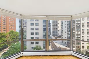 1310 N Ritchie Ct, Chicago, IL 60610 - Photo 10