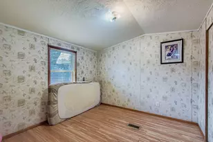 37 S Branch Rd, Northfield, IL 60093 - Photo 8