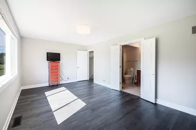 1325 Fairfax Lane, Buffalo Grove, IL 60089 - Photo 18