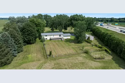 22005 Harmony Road, Marengo, IL 60152 - Photo 6