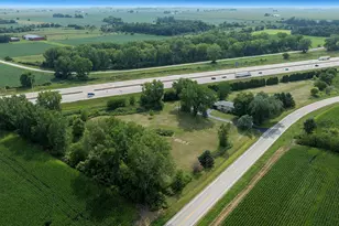 22005 Harmony Rd, Marengo, IL 60152 - Photo 4